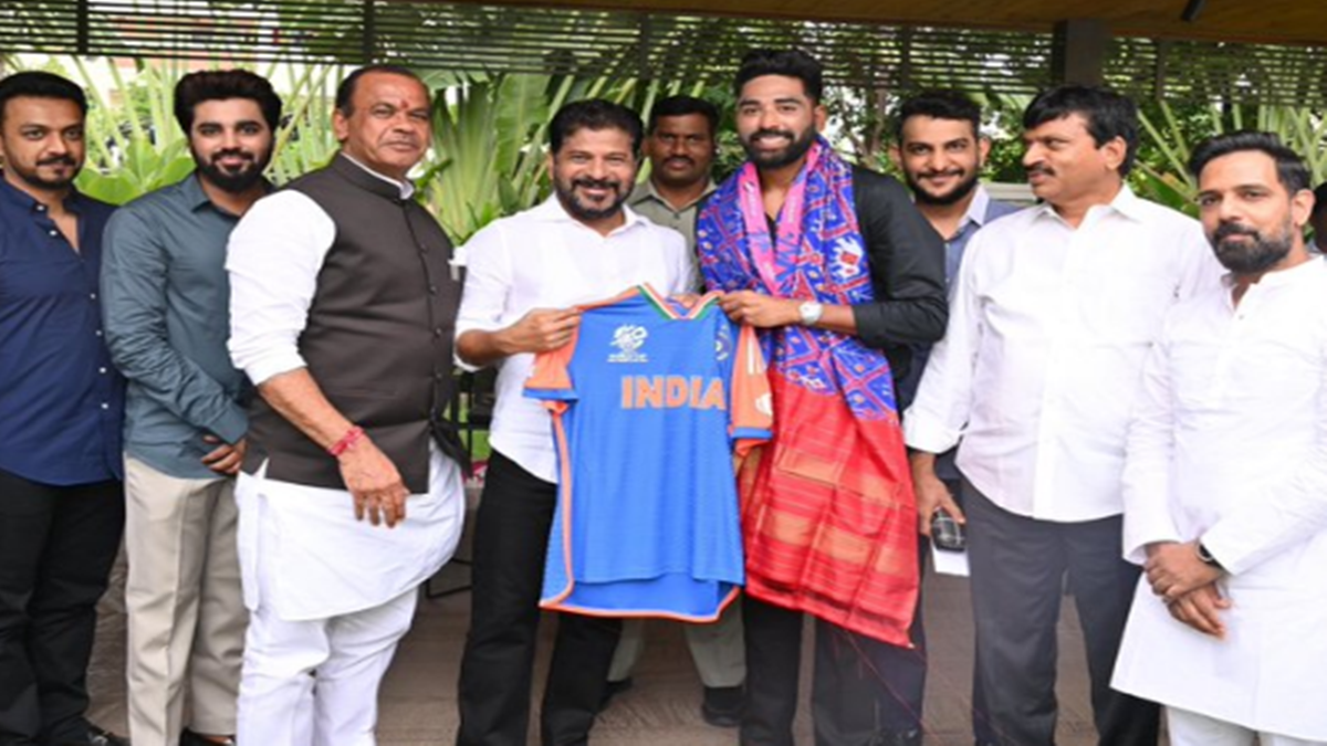 Mohammed Siraj to Receive Residential Plot and Job in Hyderabad from Telangana Government